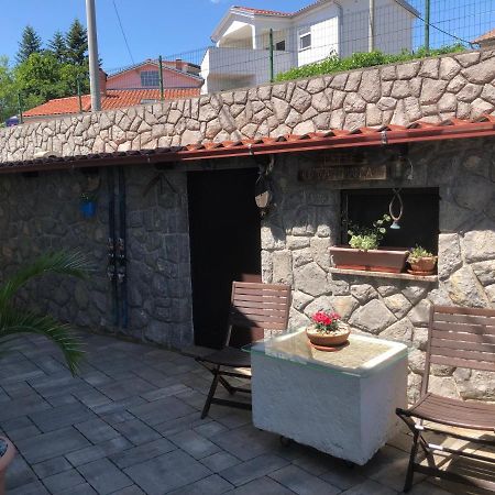 Green Garden Apartments Кастав Екстериор снимка